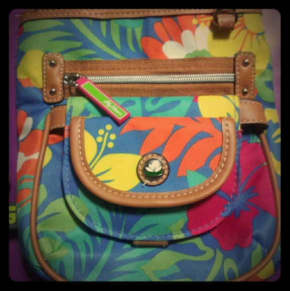 lily bloom shoulder bags